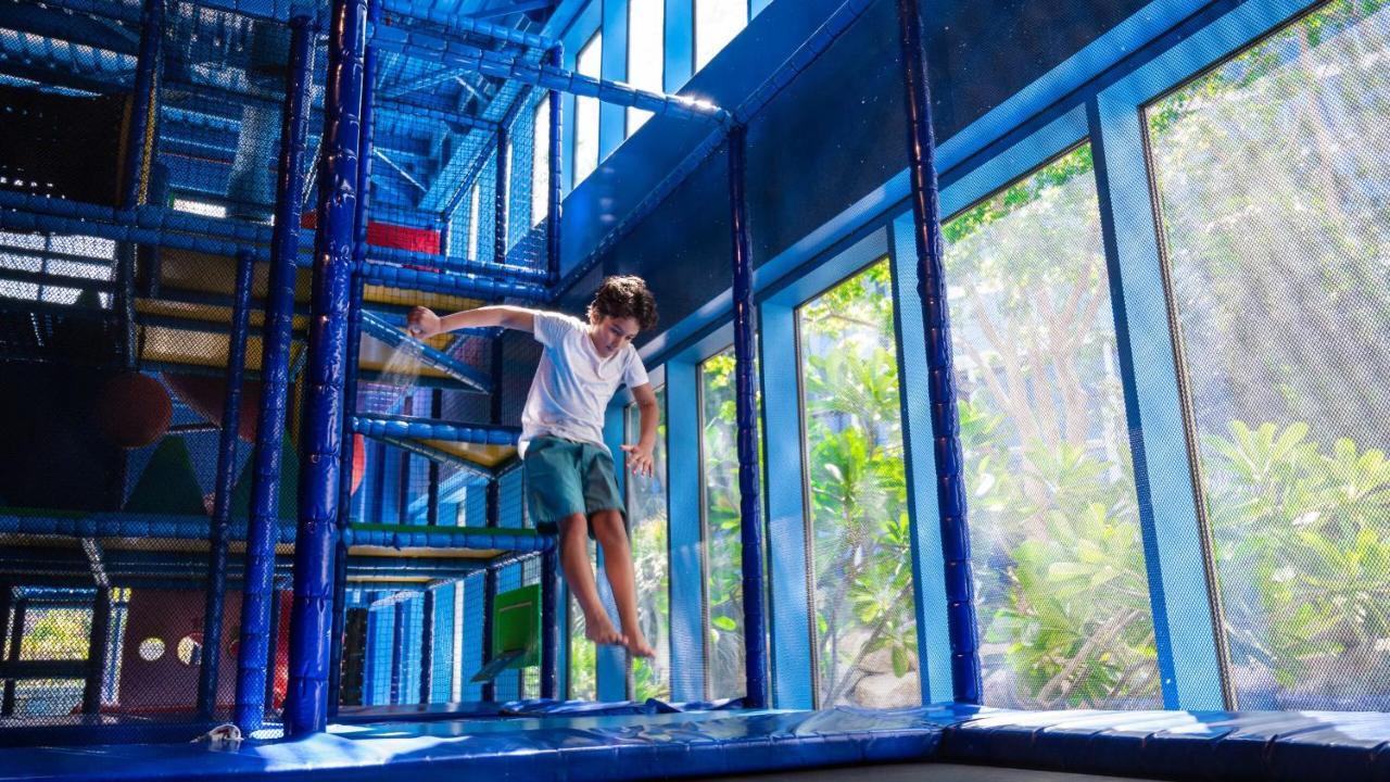 Ocean Family Club with Club Privileges - Daily Breakfast & Afternoon Tea, Evening Drinks & Canapes
