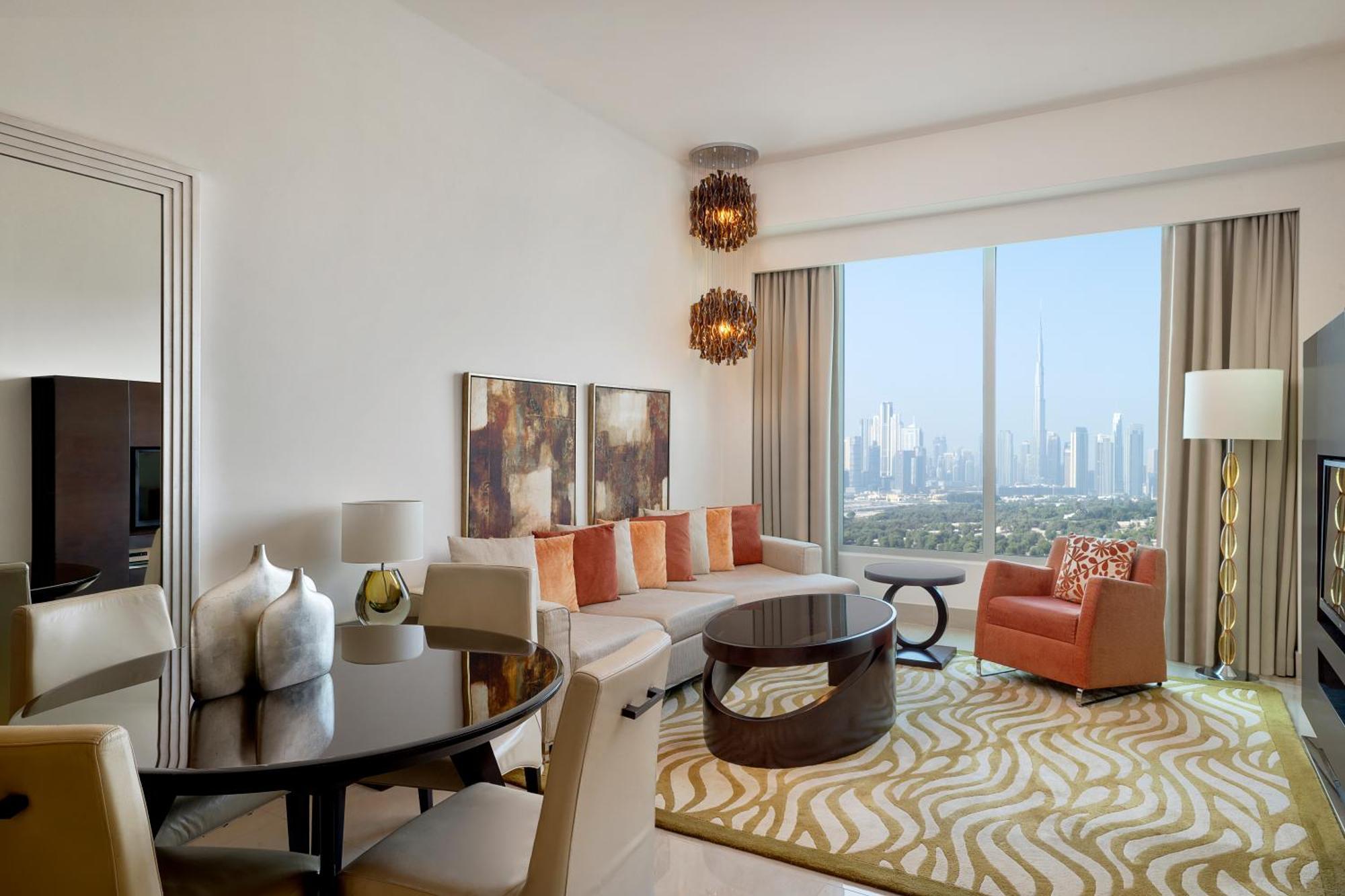 Ferienwohnung mit 2 Schlafzimmern sowie Aussicht auf den Burj Khalifa und die Skyline