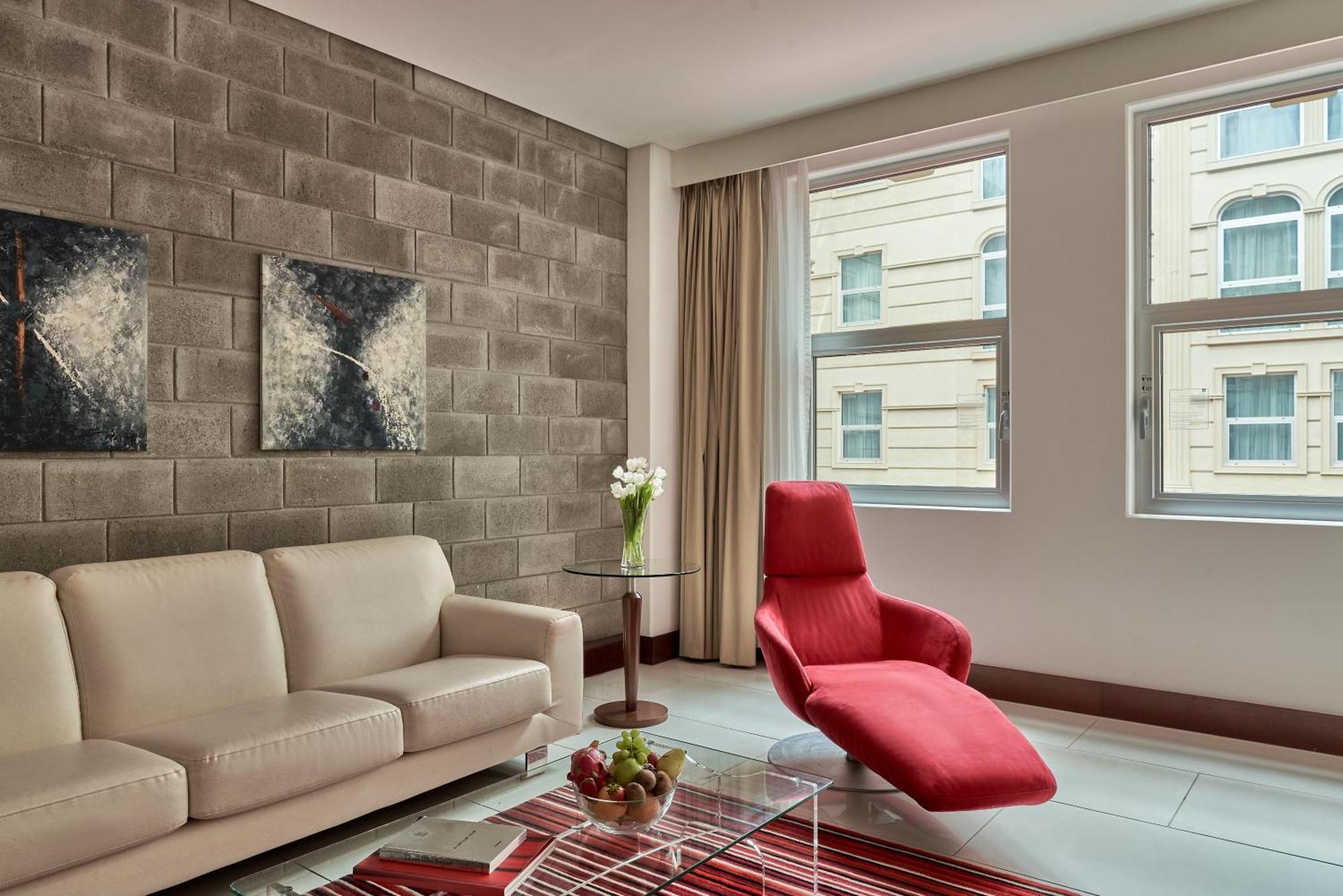 Suite mit 1 Schlafzimmer mit Kingsize-Bett und Atriumblick