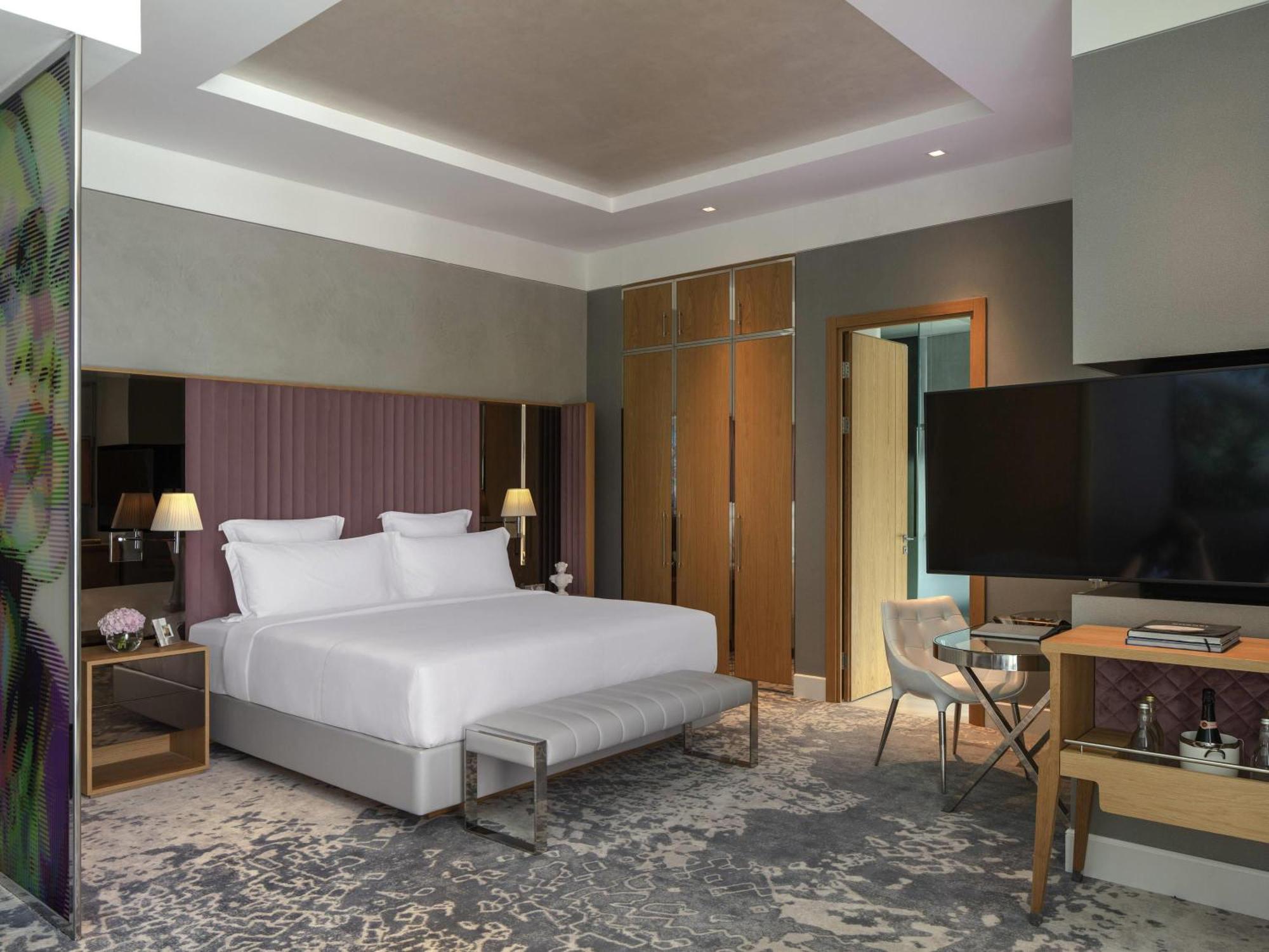 Sky Premium King Room City View,1770679395:JPEG