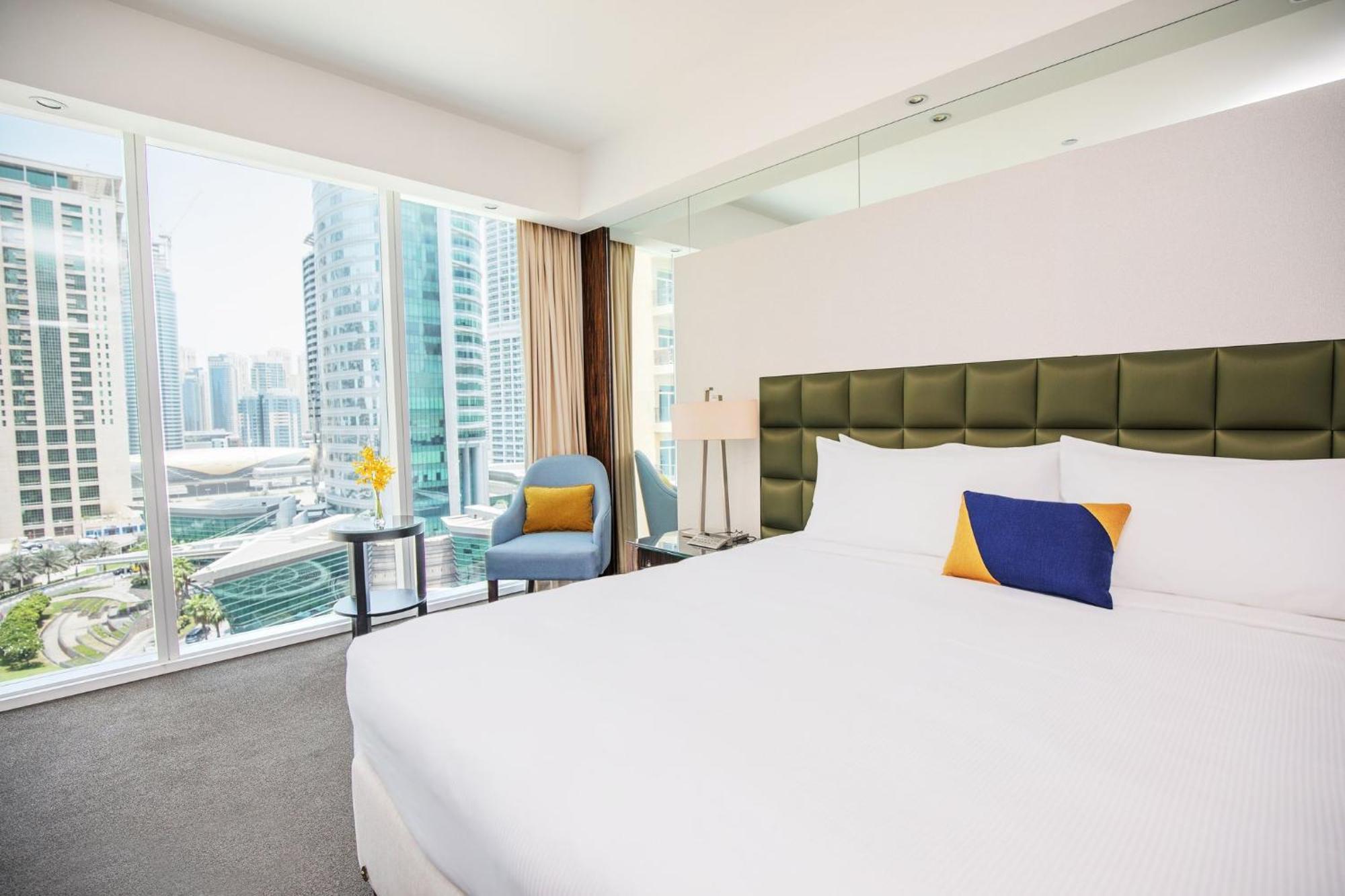 Premium King Room View High Floor Includes daily access to Riva Beach Club shuttle service,1770871679:JPEG