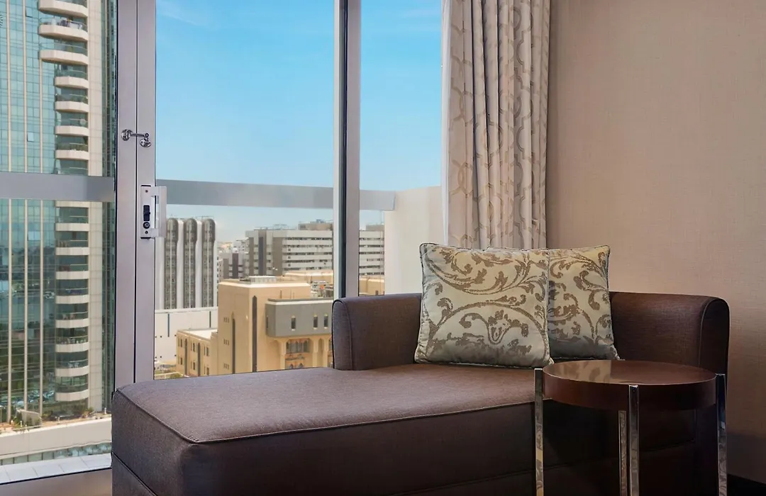 Sheraton Dubai Creek Hotel & Towers-1