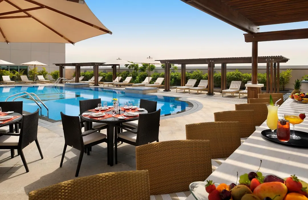 Crowne Plaza - Dubai Jumeirah By Ihg-1