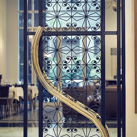 Ritz Carlton DIFC Downtown Dubai-2