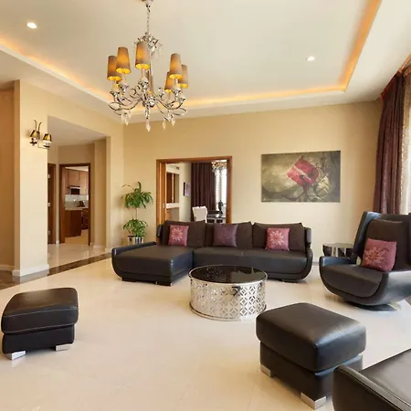 Ramada By Wyndham Downtown Dubai-2